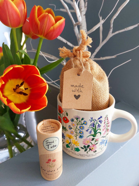 Poppy Seeds Gift Set with Ceramic Mug